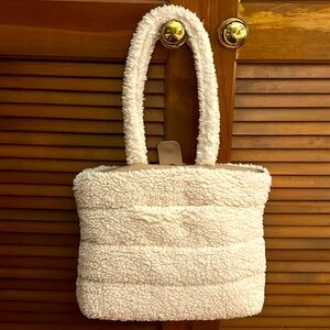 Universal Thread Sherpa Tote
